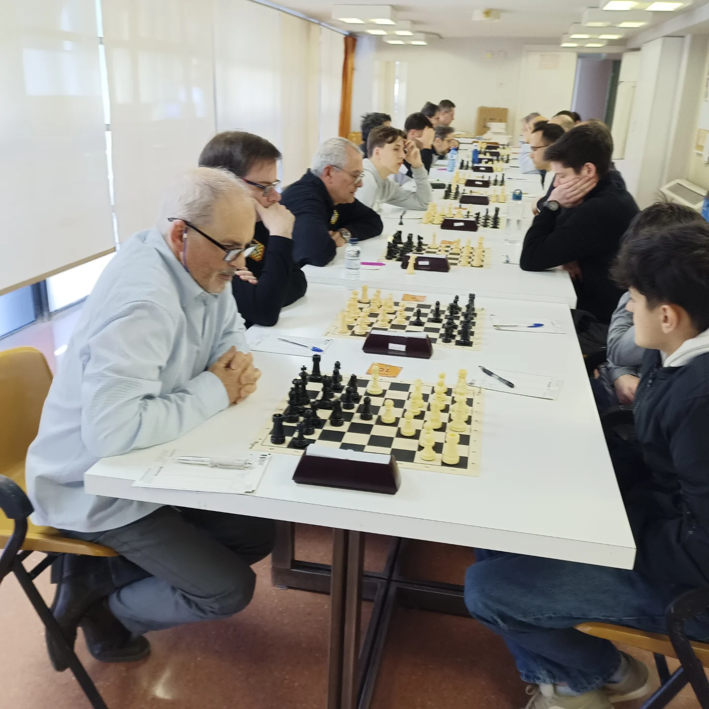 We are the club with the most active chess players in Lleida! ♟️🔥 - 3