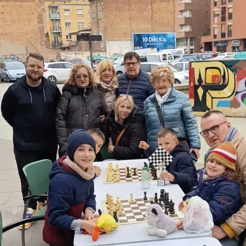 ♟️ Escacs al carrer: un èxit malgrat el temps - 3