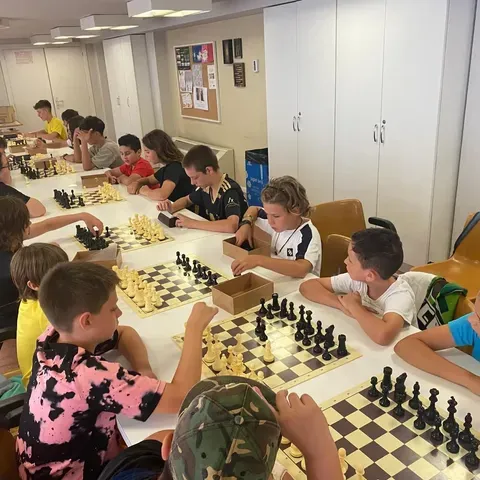 ⚽♟️ Escacs a les estades d'estiu del CF Pardinyes - 4