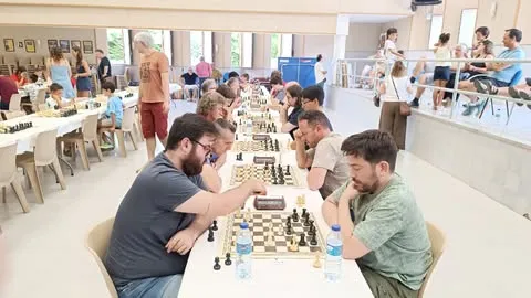 🐉 Torneig solidari i simultànies al Soleràs