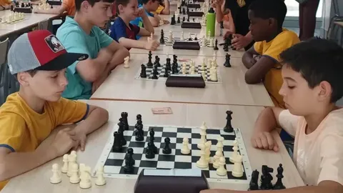 ♟️ Torneig i simultànies amb el MF Joan Trepat al Col·legi Episcopal - 2